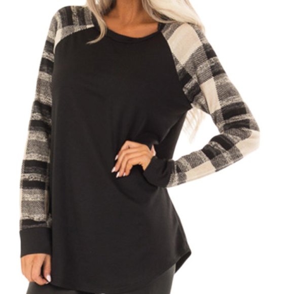 Tops - Black Shirt Black & White Plaid Sleeves